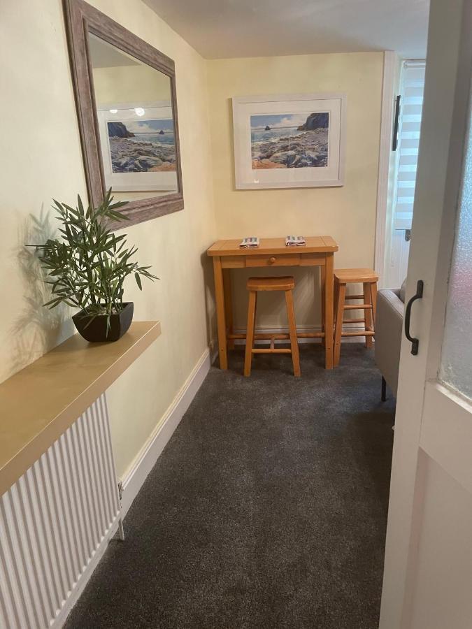 Garden Flat Torquay Just 2 Mins Walk From The Harbour Leilighet Eksteriør bilde