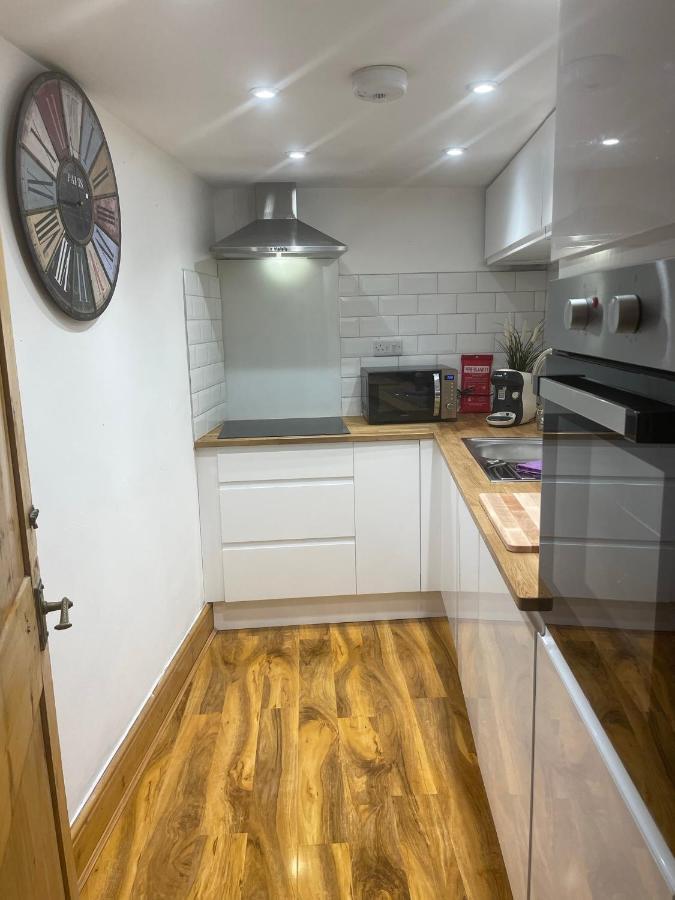 Garden Flat Torquay Just 2 Mins Walk From The Harbour Leilighet Eksteriør bilde