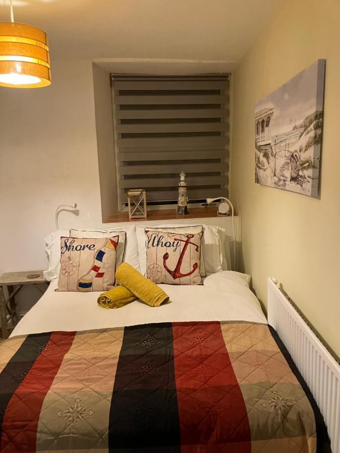Garden Flat Torquay Just 2 Mins Walk From The Harbour Leilighet Eksteriør bilde